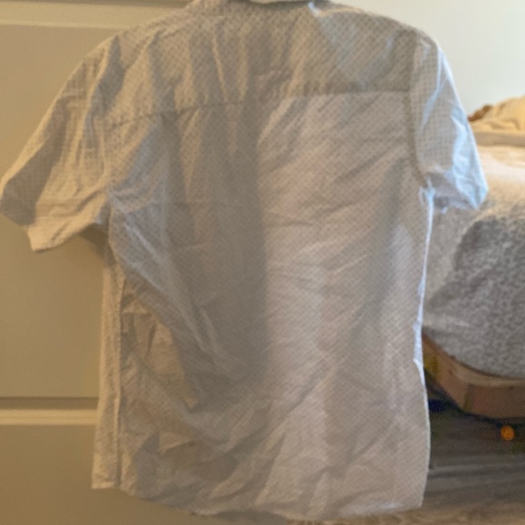 Mens button down very good condition no staining Like, share or make me a offer! - Picture 2 of 2